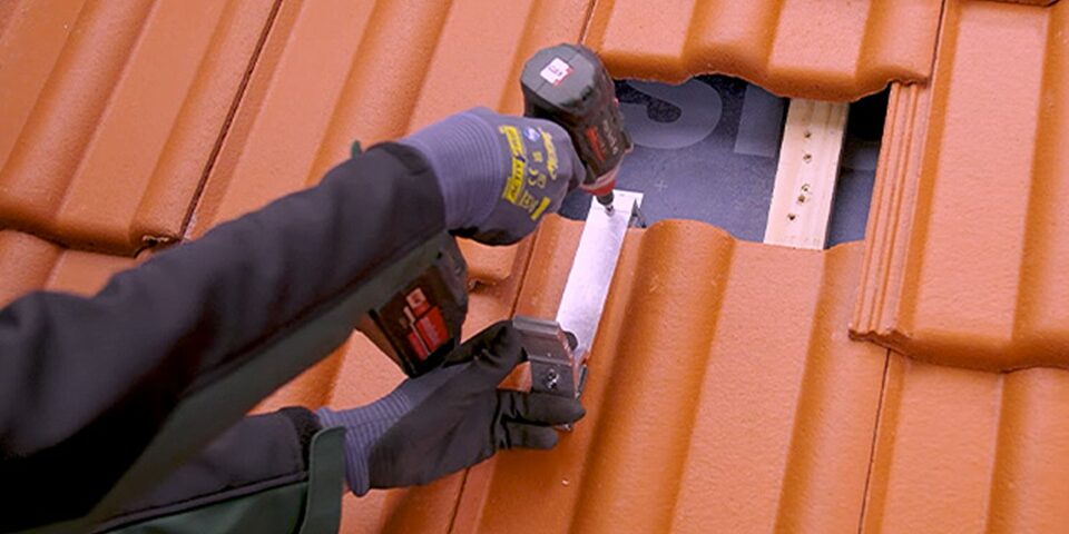 SL Rack presenta su gancho de tejado 3D SL Alu SL Rack presenta su gancho de tejado 3D SL Alu